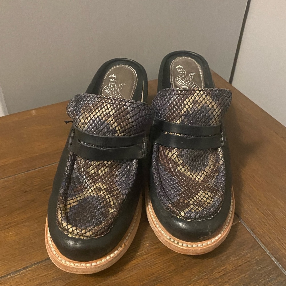 Freebird Collins navy multi